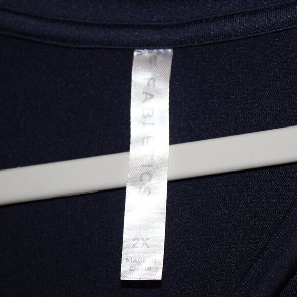 Fabletics Moisture-Wicking Dry-Flex Tee  Deep Navy Size 2X - barely worn - Picture 3 of 5